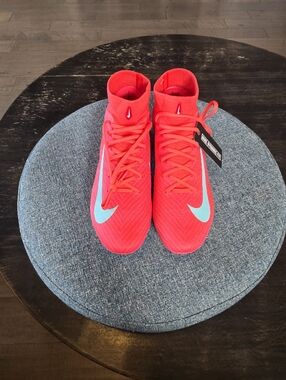 Unisex Nike Zoom Mercurial Superfly 10 Elite FG Soccer Cleat. M 9.5 or W 11